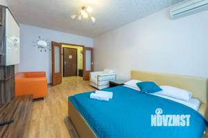 1-к квартира, посуточно, 42м2, 16/23 этаж