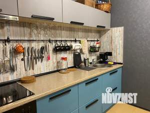 Студия квартира, посуточно, 36м2, 1/7 этаж