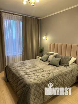 2-к квартира, посуточно, 42м2, 17/25 этаж