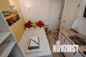 1-к квартира, посуточно, 12м2, 2/9 этаж