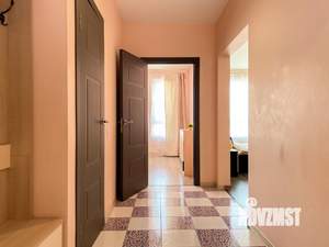 2-к квартира, посуточно, 50м2, 1/1 этаж