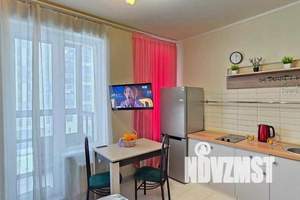 1-к квартира, посуточно, 30м2, 4/17 этаж