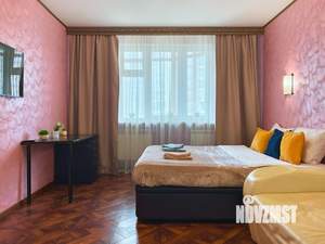 1-к квартира, посуточно, 50м2, 1/1 этаж