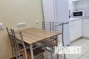 1-к квартира, посуточно, 35м2, 2/17 этаж