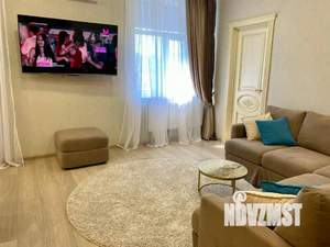1-к квартира, посуточно, 60м2, 1/1 этаж
