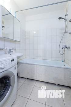 1-к квартира, посуточно, 42м2, 16/23 этаж