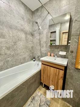 1-к квартира, посуточно, 42м2, 9/17 этаж