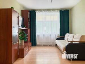 2-к квартира, посуточно, 50м2, 1/1 этаж