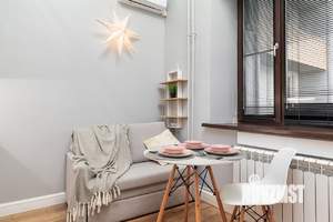 Студия квартира, посуточно, 20м2, 1/4 этаж