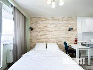 Студия квартира, посуточно, 30м2, 17/25 этаж