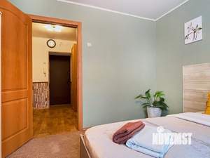 2-к квартира, посуточно, 55м2, 1/1 этаж