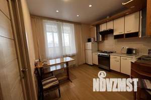 2-к квартира, посуточно, 42м2, 17/25 этаж