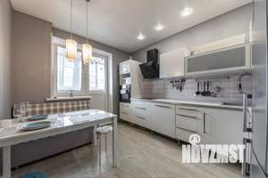 1-к квартира, посуточно, 45м2, 1/1 этаж