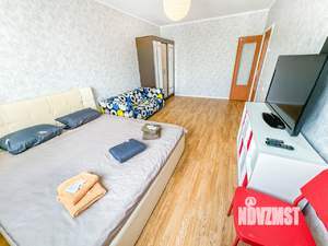 2-к квартира, посуточно, 64м2, 23/25 этаж