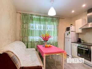 1-к квартира, посуточно, 55м2, 1/1 этаж