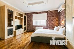 Студия квартира, посуточно, 58м2, 13/17 этаж