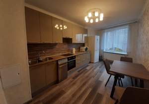 2-к квартира, на длительный срок, 80м2, 7/17 этаж