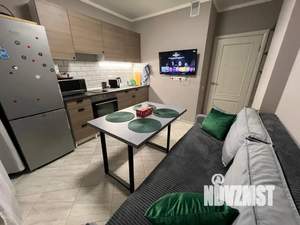 1-к квартира, посуточно, 45м2, 23/25 этаж