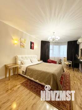 1-к квартира, посуточно, 45м2, 7/25 этаж