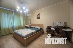 1-к квартира, посуточно, 40м2, 8/17 этаж
