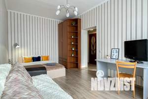 1-к квартира, посуточно, 45м2, 3/5 этаж
