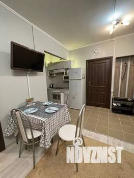 Студия квартира, посуточно, 35м2, 8/17 этаж