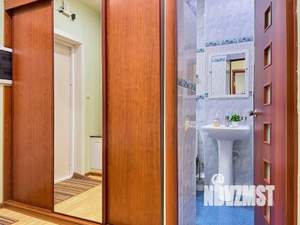 2-к квартира, посуточно, 50м2, 1/1 этаж