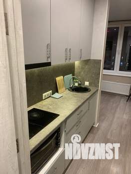 Студия квартира, посуточно, 24м2, 17/17 этаж