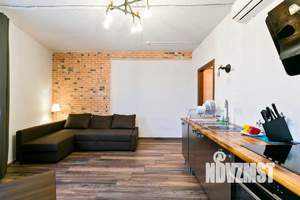 1-к квартира, посуточно, 42м2, 1/1 этаж