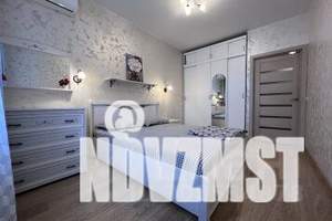 2-к квартира, посуточно, 47м2, 3/17 этаж