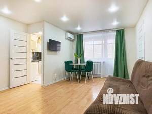 1-к квартира, посуточно, 45м2, 1/1 этаж