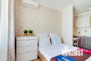 Студия квартира, посуточно, 22м2, 18/25 этаж