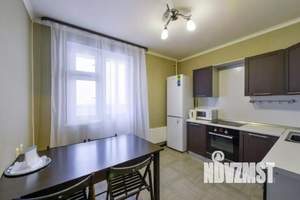 2-к квартира, посуточно, 58м2, 1/1 этаж