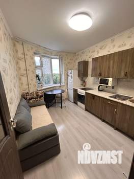 1-к квартира, посуточно, 39м2, 10/17 этаж