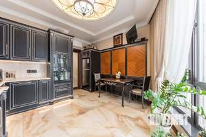 3-к квартира, на длительный срок, 111м2, 5/8 этаж