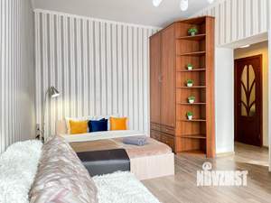 1-к квартира, посуточно, 40м2, 3/5 этаж