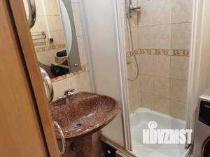 2-к квартира, посуточно, 55м2, 1/10 этаж
