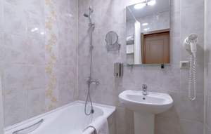 2-к квартира, на длительный срок, 53м2, 2/2 этаж