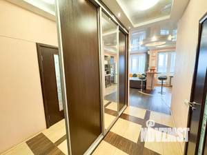 Студия квартира, посуточно, 37м2, 22/25 этаж