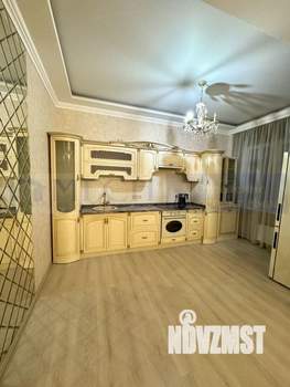 3-к квартира, на длительный срок, 123м2, 3/8 этаж