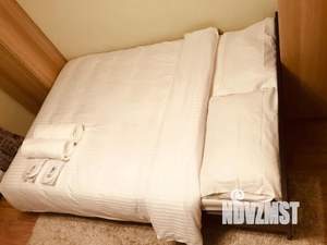 Студия квартира, посуточно, 30м2, 21/25 этаж