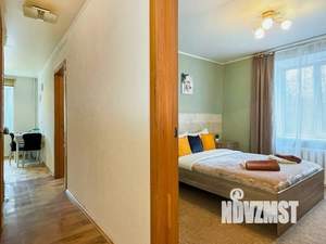 2-к квартира, посуточно, 55м2, 1/1 этаж