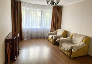 1-к квартира, на длительный срок, 42м2, 4/10 этаж