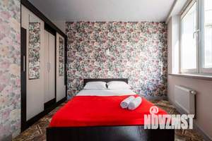 2-к квартира, посуточно, 61м2, 1/1 этаж