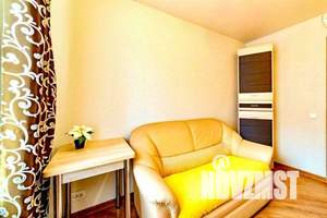 2-к квартира, посуточно, 40м2, 2/5 этаж