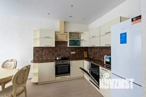 2-к квартира, посуточно, 62м2, 4/25 этаж