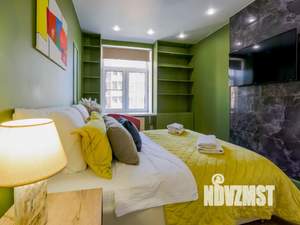 1-к квартира, посуточно, 37м2, 6/17 этаж