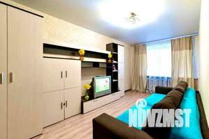 2-к квартира, посуточно, 45м2, 1/5 этаж