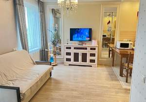 Студия квартира, на длительный срок, 35м2, 8/9 этаж