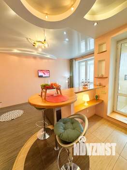 Студия квартира, посуточно, 37м2, 22/25 этаж